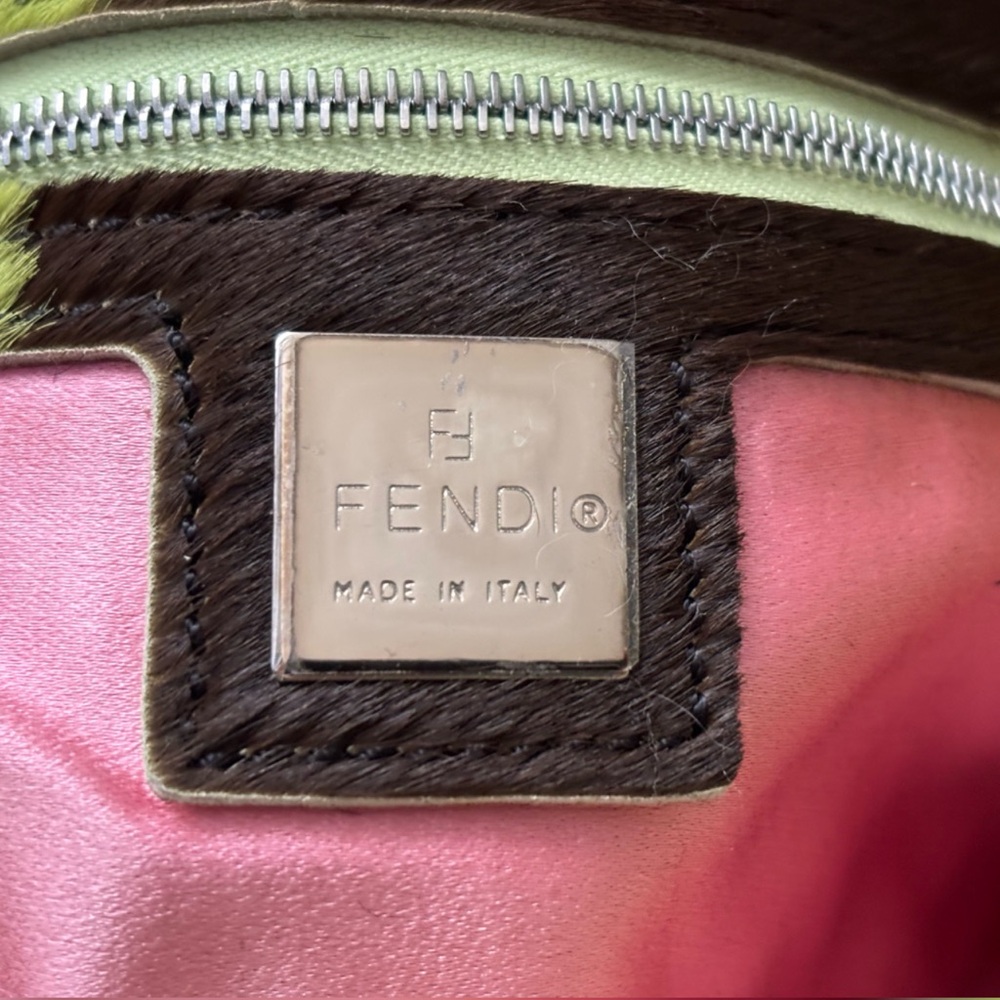 FENDI VINTAGE RARE Y2K Pink Knit Floral Green Cow Print Pony Hair Trim Baguette - Picture 15 of 16